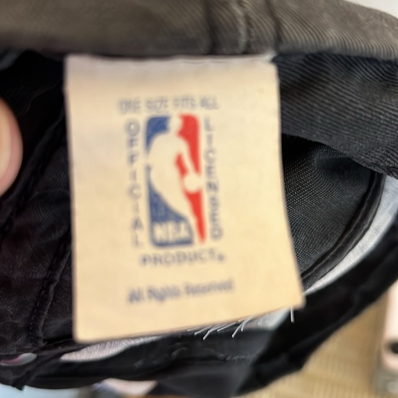 Starter Chicago Bulls NBA Fan Cap, Hats New World 1991, 1993 Champions - Picture 7 of 7